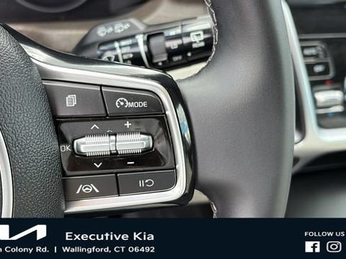 Certified 2023 Kia Sorento S AWD/4WD image 13
