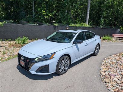 Used 2023 Nissan Altima 2.0 SR