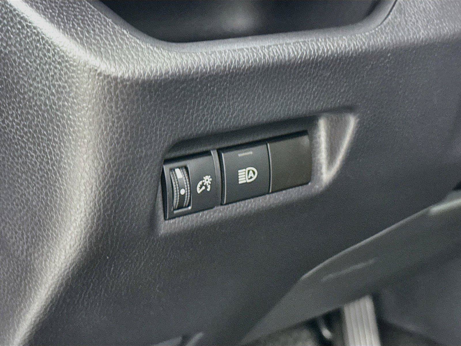 Certified 2025 Toyota RAV4 XLE AWD/4WD image 15