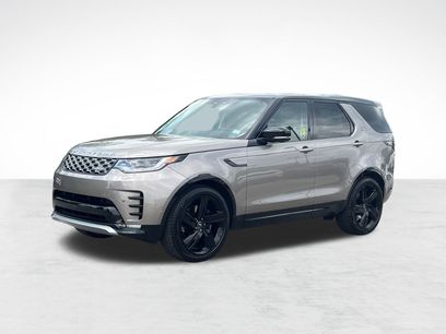 New 2025 Land Rover Discovery Metropolitan Edition