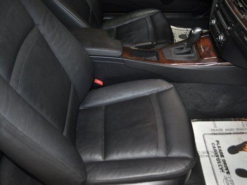 Used 2009 BMW 335i xDrive Coupe image 15