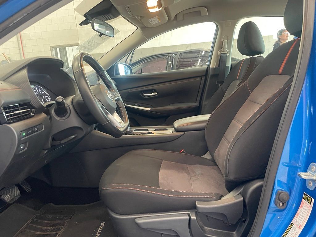 Certified 2024 Nissan Sentra SR FWD image 10
