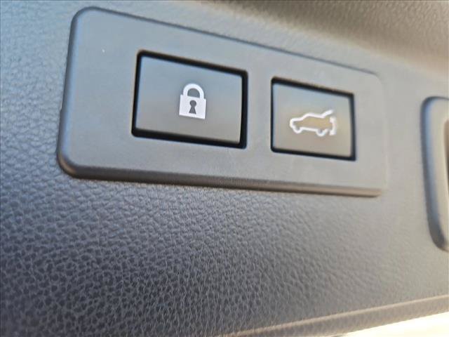 Used 2023 Subaru Forester Touring AWD/4WD image 7