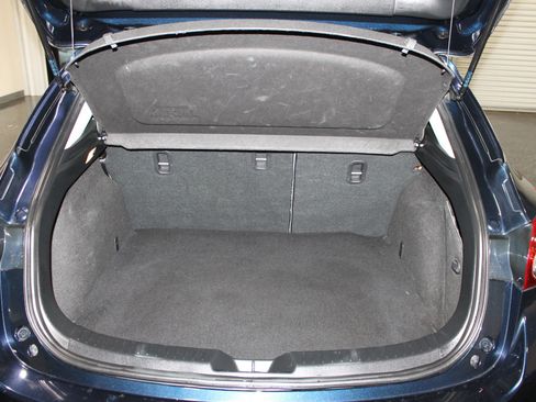 Used 2016 MAZDA MAZDA3 i Touring FWD image 34