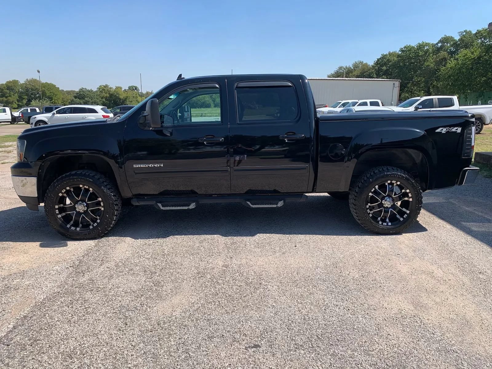 Used 2012 GMC Sierra 1500 SLT AWD/4WD image 2