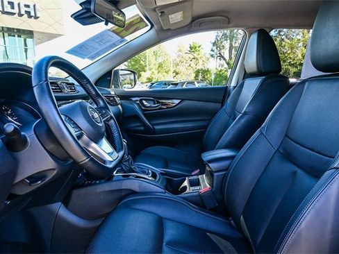 Used 2022 Nissan Rogue Sport SL image 21