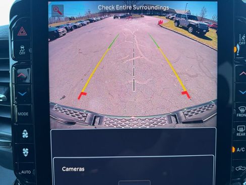 New 2026 RAM 1500 Laramie AWD/4WD image 13