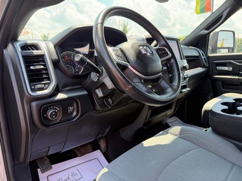 Used 2024 RAM 3500 Big Horn image 13