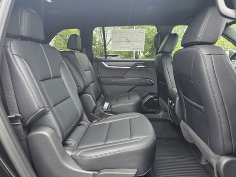 New 2026 GMC Acadia Elevation w/ Black Edition image 5