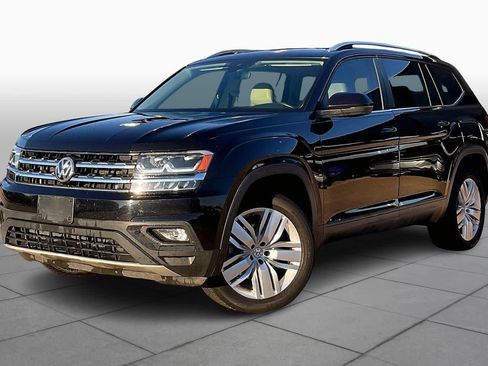 Used 2019 Volkswagen Atlas SE image 2