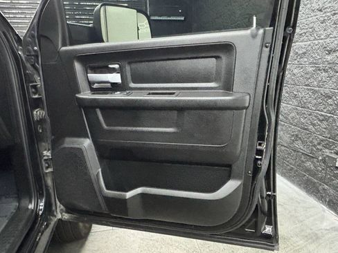 Used 2019 RAM 3500 Tradesman w/ Max Tow Package RWD image 32