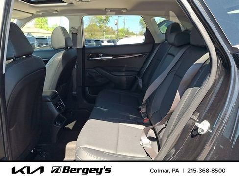 Certified 2024 Kia Seltos EX AWD/4WD image 12