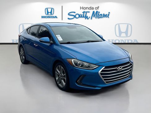 Used 2017 Hyundai Elantra Limited image 1