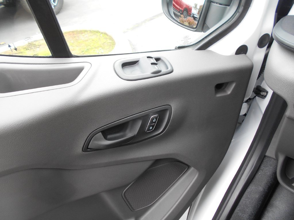 Used 2025 Ford Transit 250 Low Roof w/ Exterior Upgrade Package RWD image 11