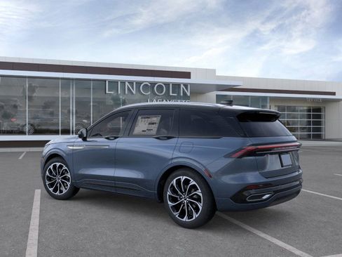 New 2026 Lincoln Nautilus Reserve image 4