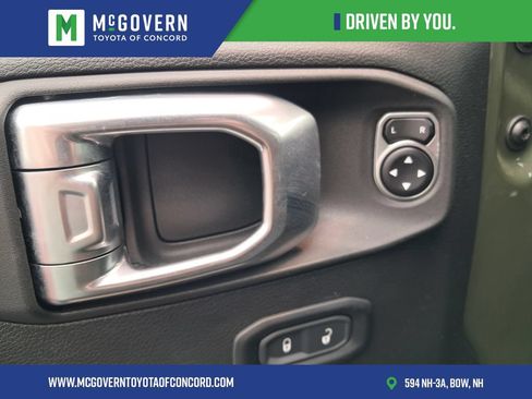 Used 2024 Jeep Wrangler Sport AWD/4WD image 14