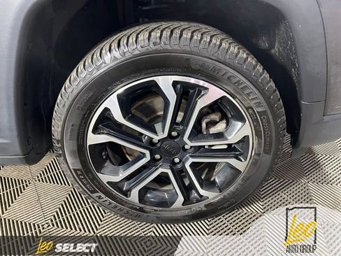 Used 2023 Jeep Compass Limited AWD/4WD image 25