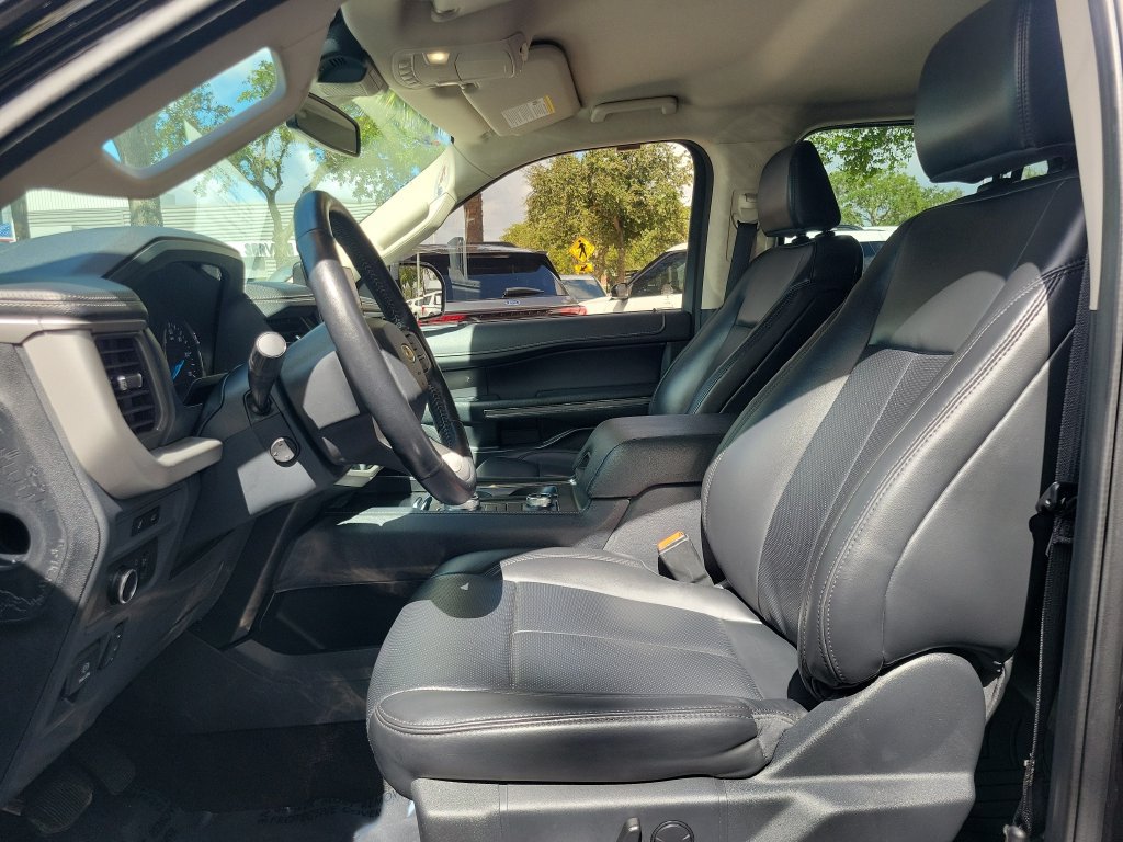 Used 2024 Ford Expedition Max XLT AWD/4WD image 13
