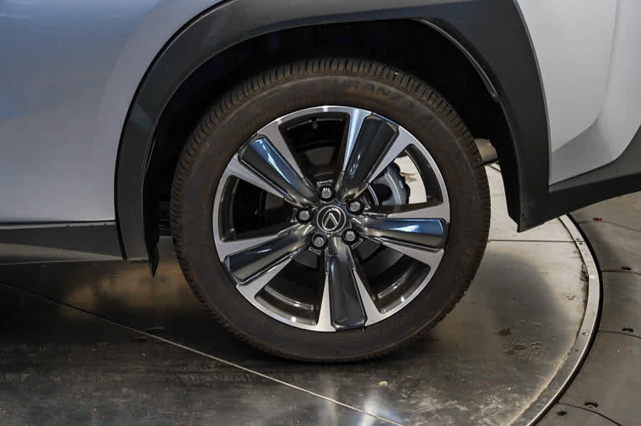 Used 2025 Lexus UX 300h FWD w/ Accessory Package (Z1) image 10
