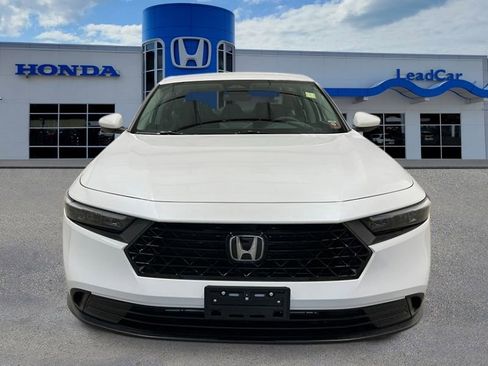 New 2025 Honda Accord LX image 9