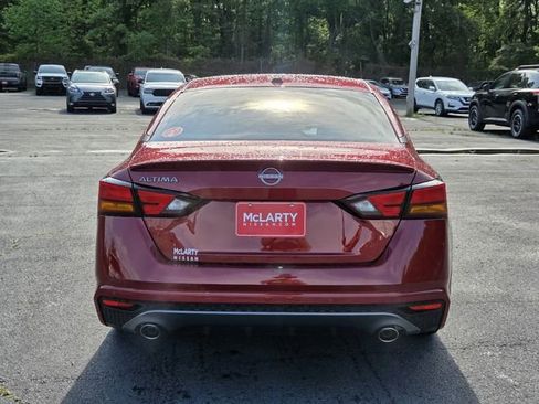 New 2026 Nissan Altima 2.5 SV FWD image 4
