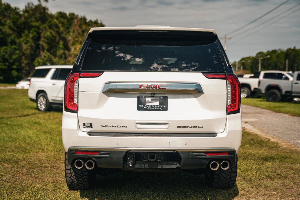 Used 2023 GMC Yukon Denali AWD/4WD image 5