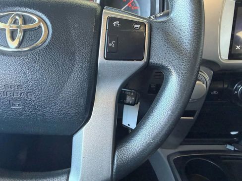 Used 2011 Toyota 4Runner SR5 RWD image 35