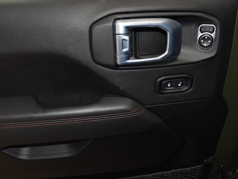 Used 2021 Jeep Wrangler Unlimited Rubicon w/ Dual Top Group image 24