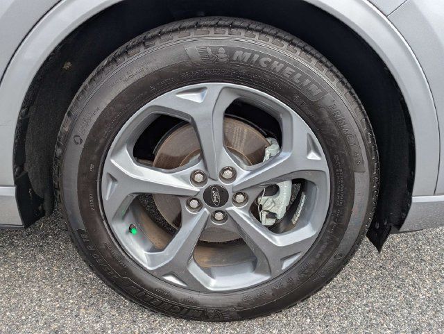 Certified 2023 Ford Escape ST-Line w/ Tech Pack #1 FWD image 11
