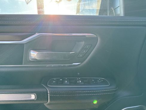 Used 2022 RAM 1500 Laramie image 11
