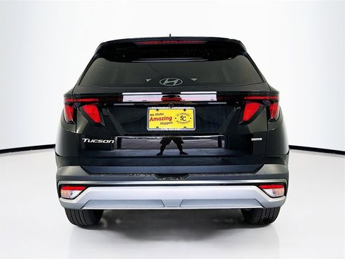 Certified 2025 Hyundai Tucson SEL image 6