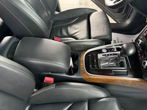 Used 2013 Audi Q5 3.0T Premium Plus w/ Sport Interior Pkg image 29