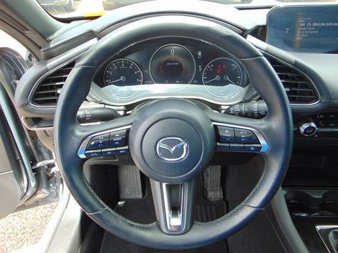 Used 2024 MAZDA MAZDA3 s FWD image 15