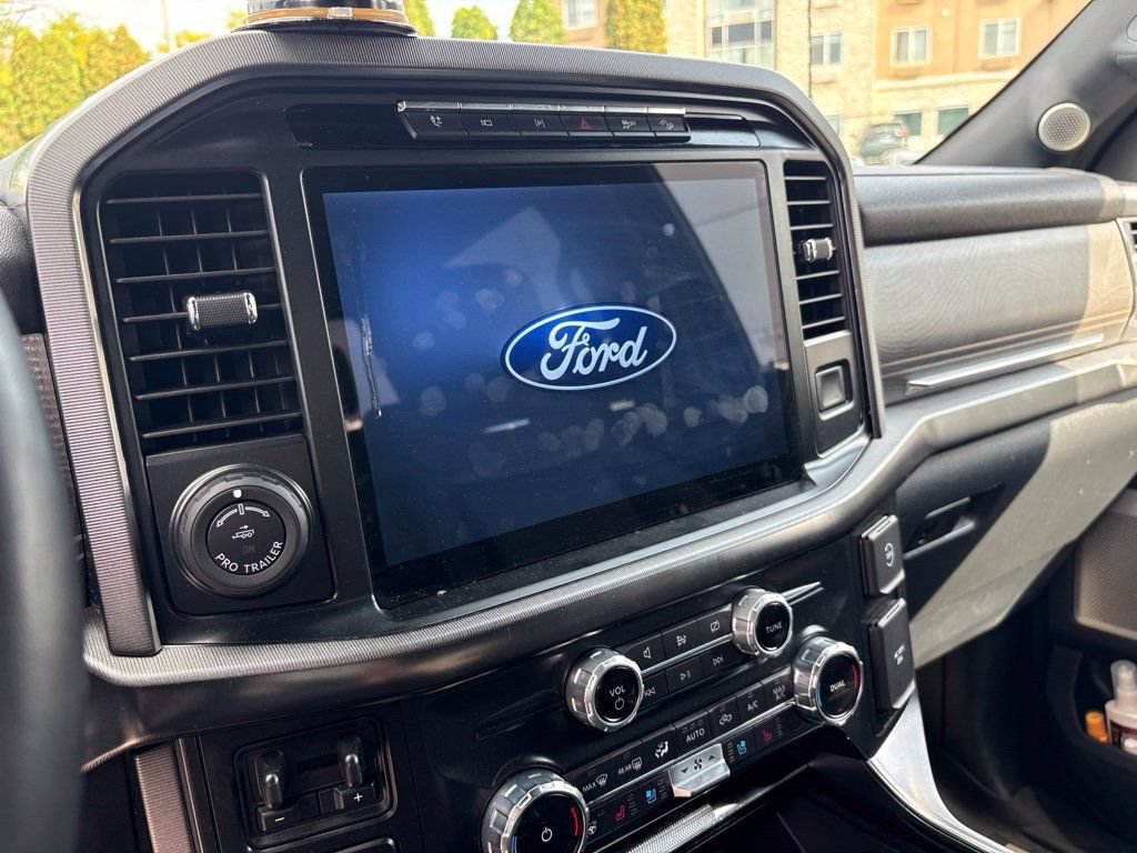Used 2022 Ford F150 Platinum w/ Equipment Group 701A High AWD/4WD image 7