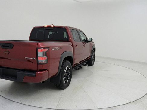 Used 2022 Nissan Frontier PRO-4X w/ Technology Package image 4