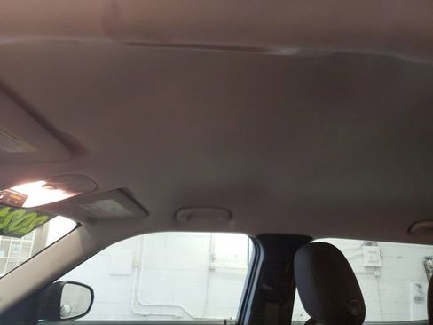 Used 2021 Chevrolet TrailBlazer LS image 23