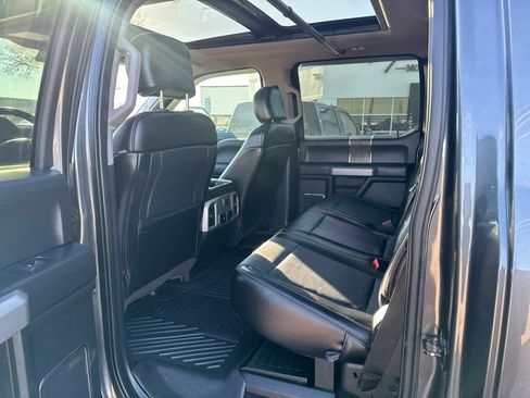 Used 2019 Ford F250 Lariat w/ Lariat Ultimate Package image 6