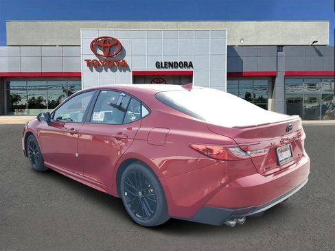 New 2026 Toyota Camry SE FWD image 5