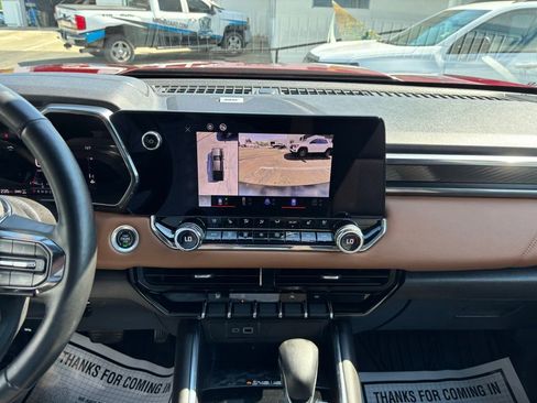 Used 2023 GMC Canyon AT4 w/ AT4 Premium Package AWD/4WD image 20