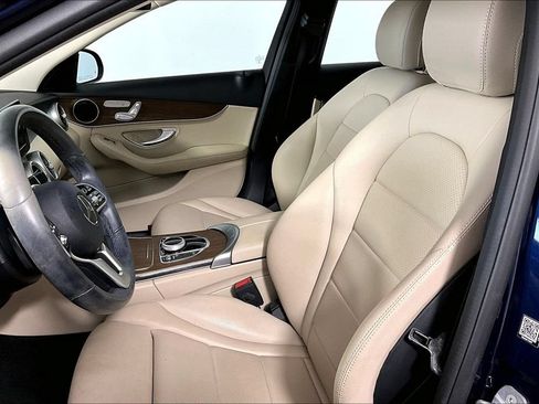 Used 2019 Mercedes-Benz C 300 4MATIC Sedan image 13