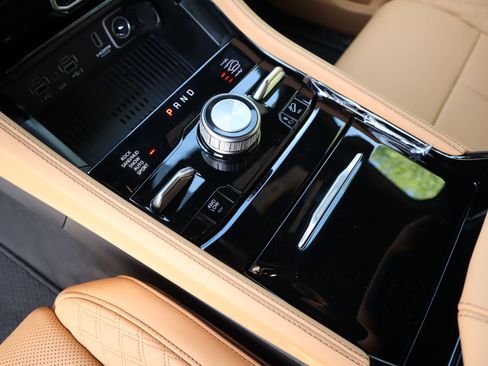 New 2026 Jeep Grand Cherokee Summit AWD/4WD image 9