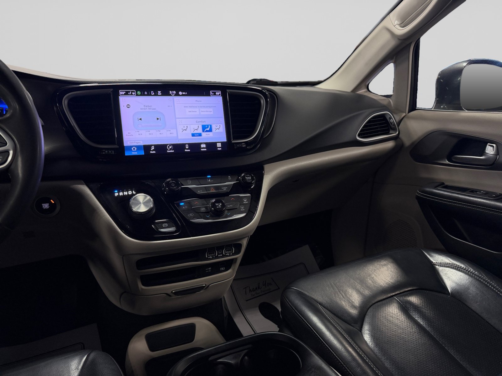 Used 2022 Chrysler Pacifica Touring-L FWD image 20
