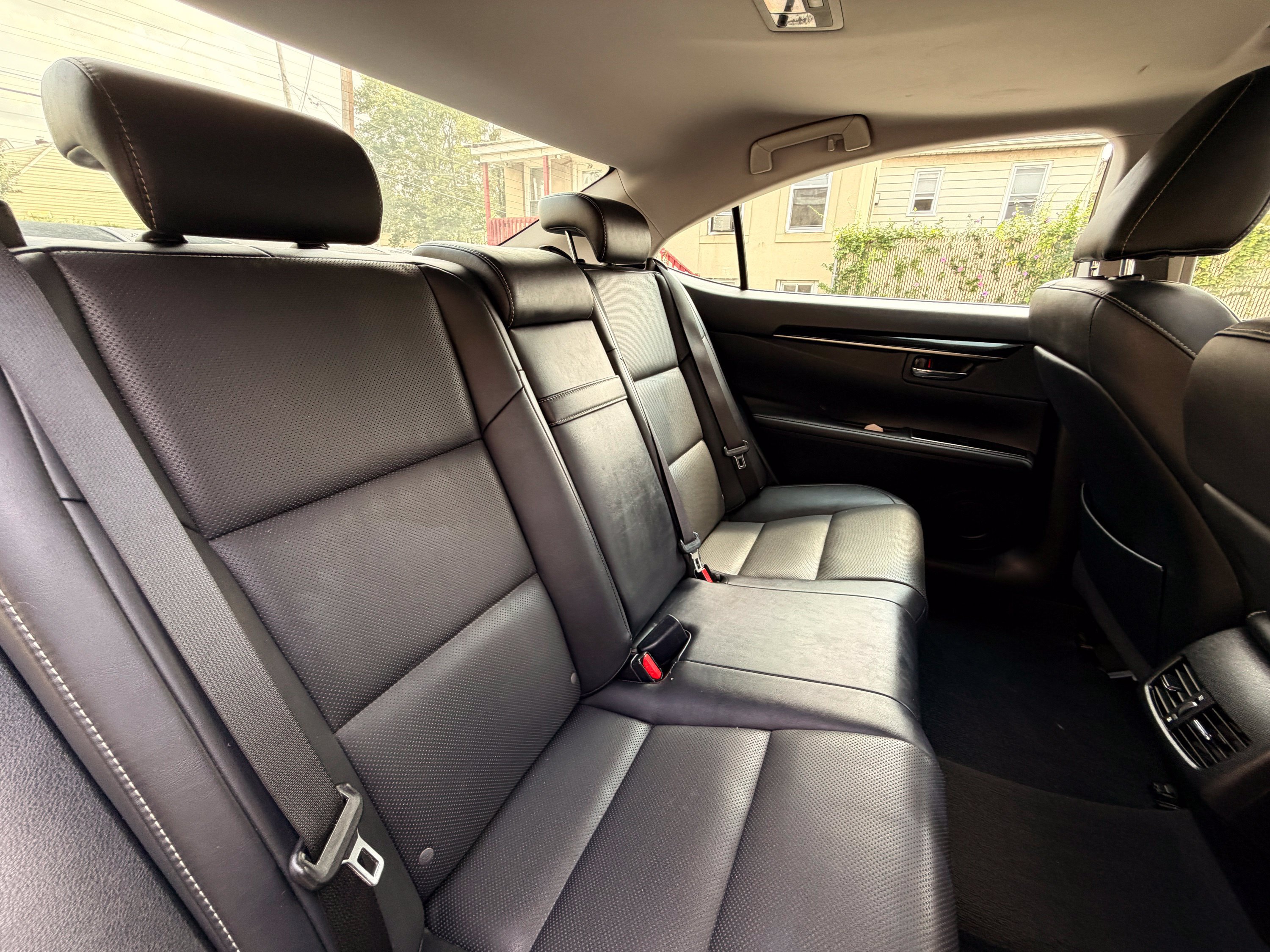 Used 2016 Lexus ES 350 FWD image 21