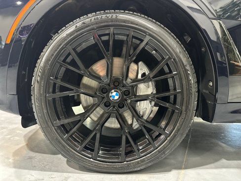 Used 2019 BMW X7 xDrive50i w/ M Sport Package AWD/4WD image 10