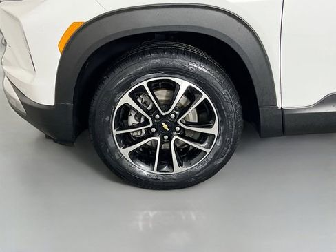 Used 2025 Chevrolet TrailBlazer LT image 25