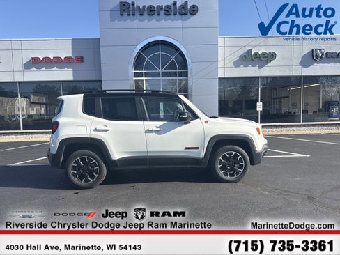 Used 2023 Jeep Renegade Trailhawk w/ Trailhawk Elite Group image 1