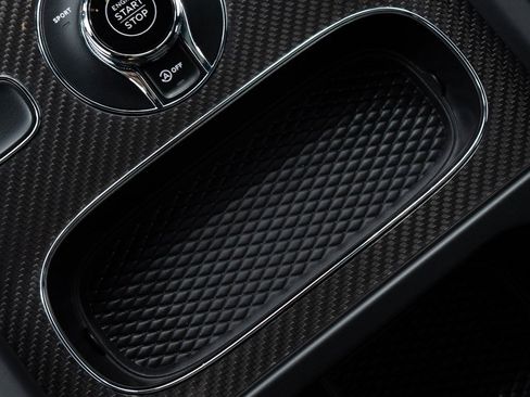 Certified 2025 Bentley Bentayga image 35