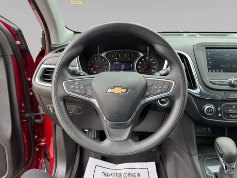 Used 2022 Chevrolet Equinox LT w/ LPO, Floor Liner Package image 12