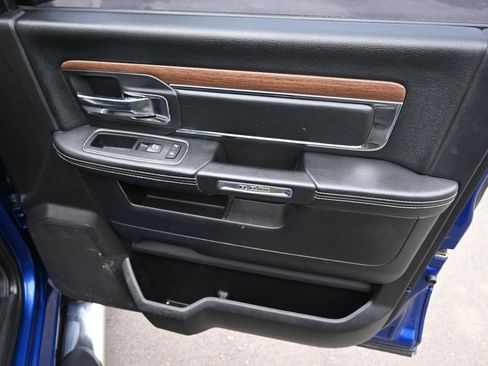 Used 2016 RAM 3500 Laramie AWD/4WD image 42