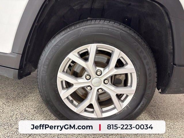 Used 2022 Jeep Grand Cherokee L Limited AWD/4WD image 33